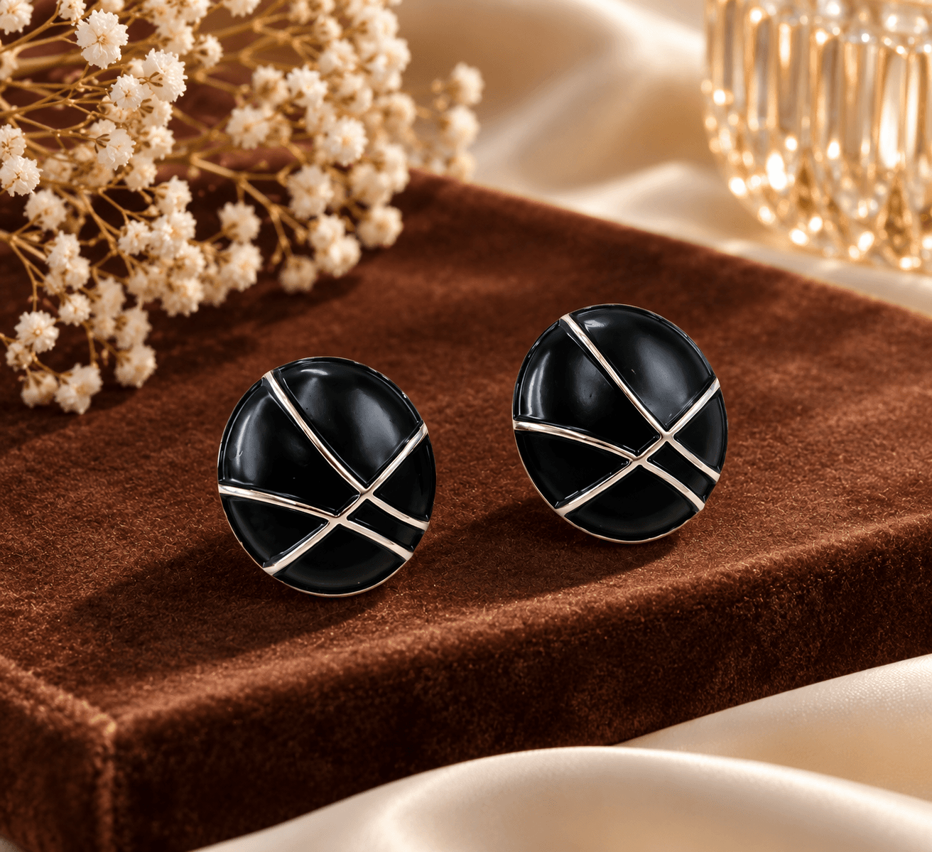 Elegant Black Geometric Stud Earrings for Women