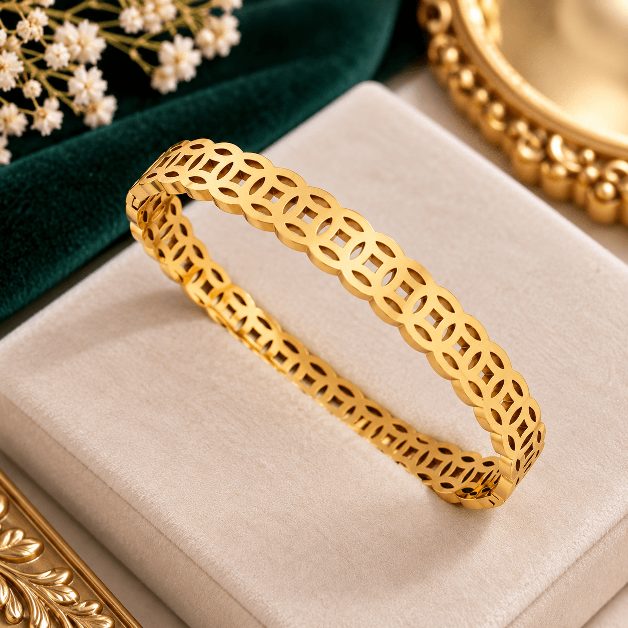Elegant Anti tarnish Gold Tone Geometric Openwork Bracelet for Women